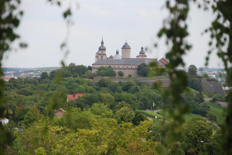 Hotel Wittelsbacher Hoeh Вюрцбург Екстериор снимка